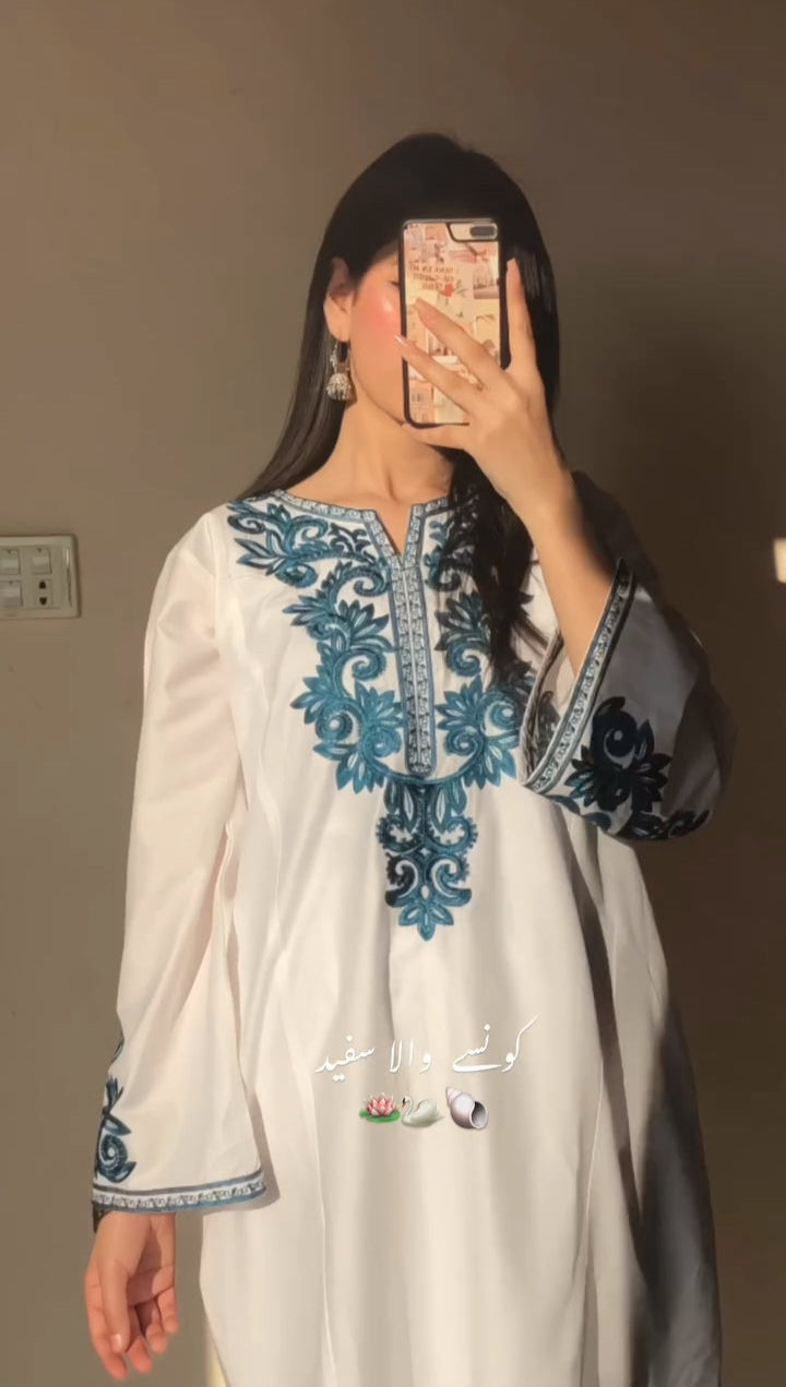 White Elegant Embroidered 2Pc