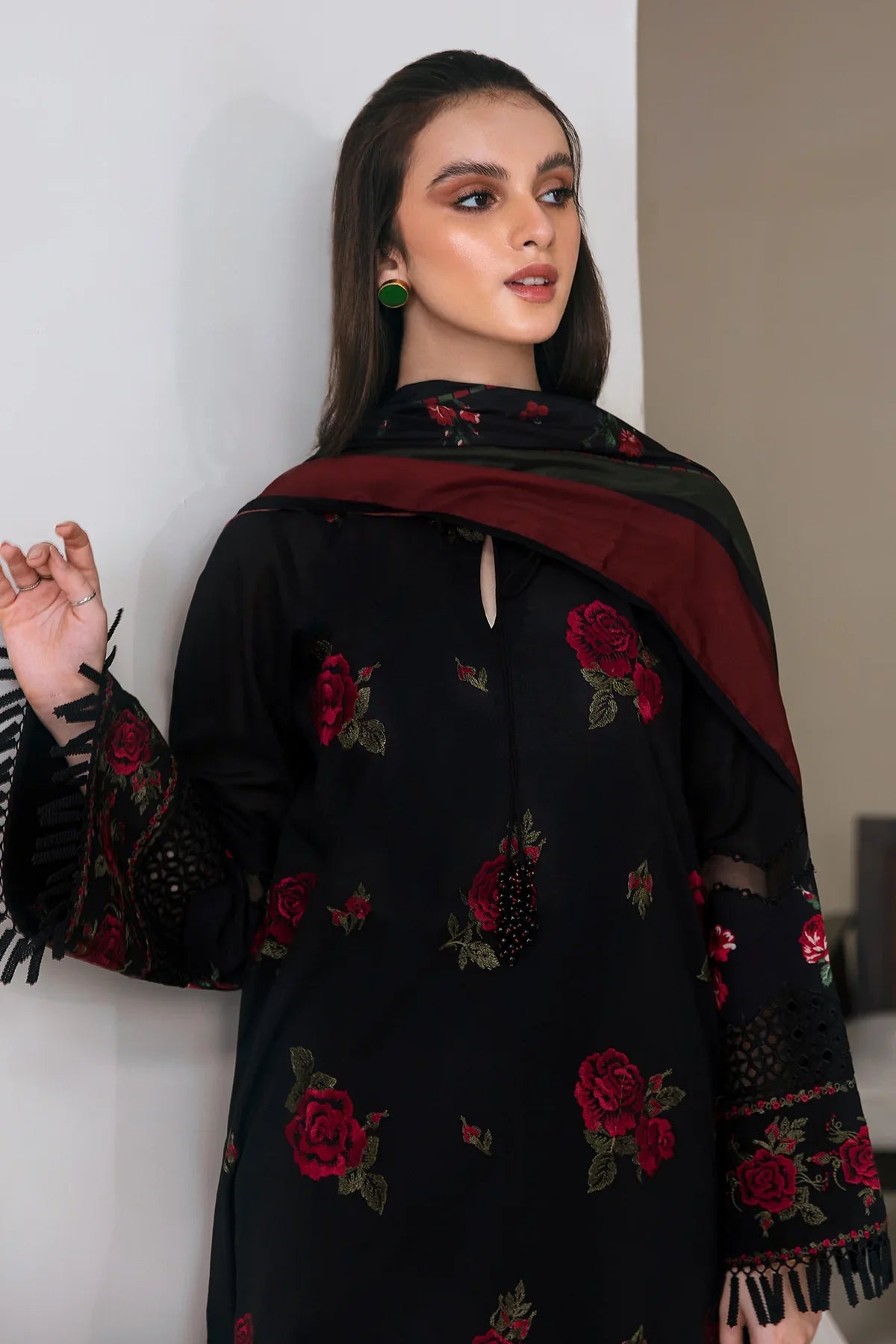 BAROQUE-3PC DHANAK EMBROIDERED SHIRT WITH COURTRAI PRINTED SHAWL AND TROUSER-BIC-4004