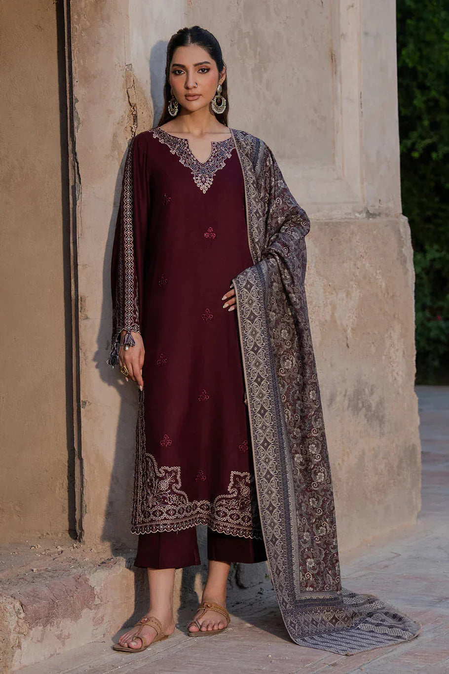 Izel– 3pc Dhanak Embroidered Shirt with Twill Printed Shawl and Trouser – 258