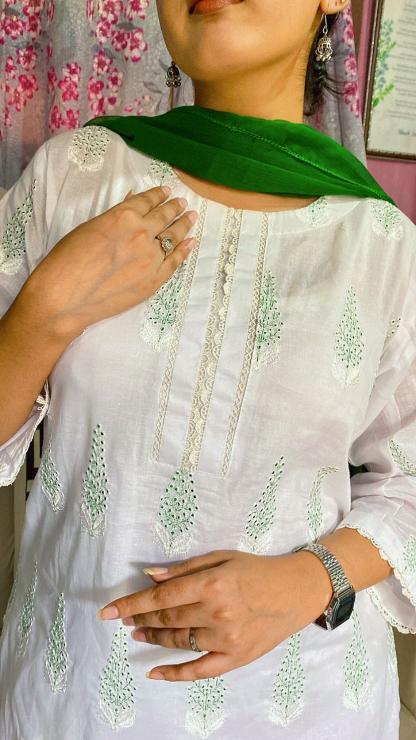 Green Embroidered 3Pc