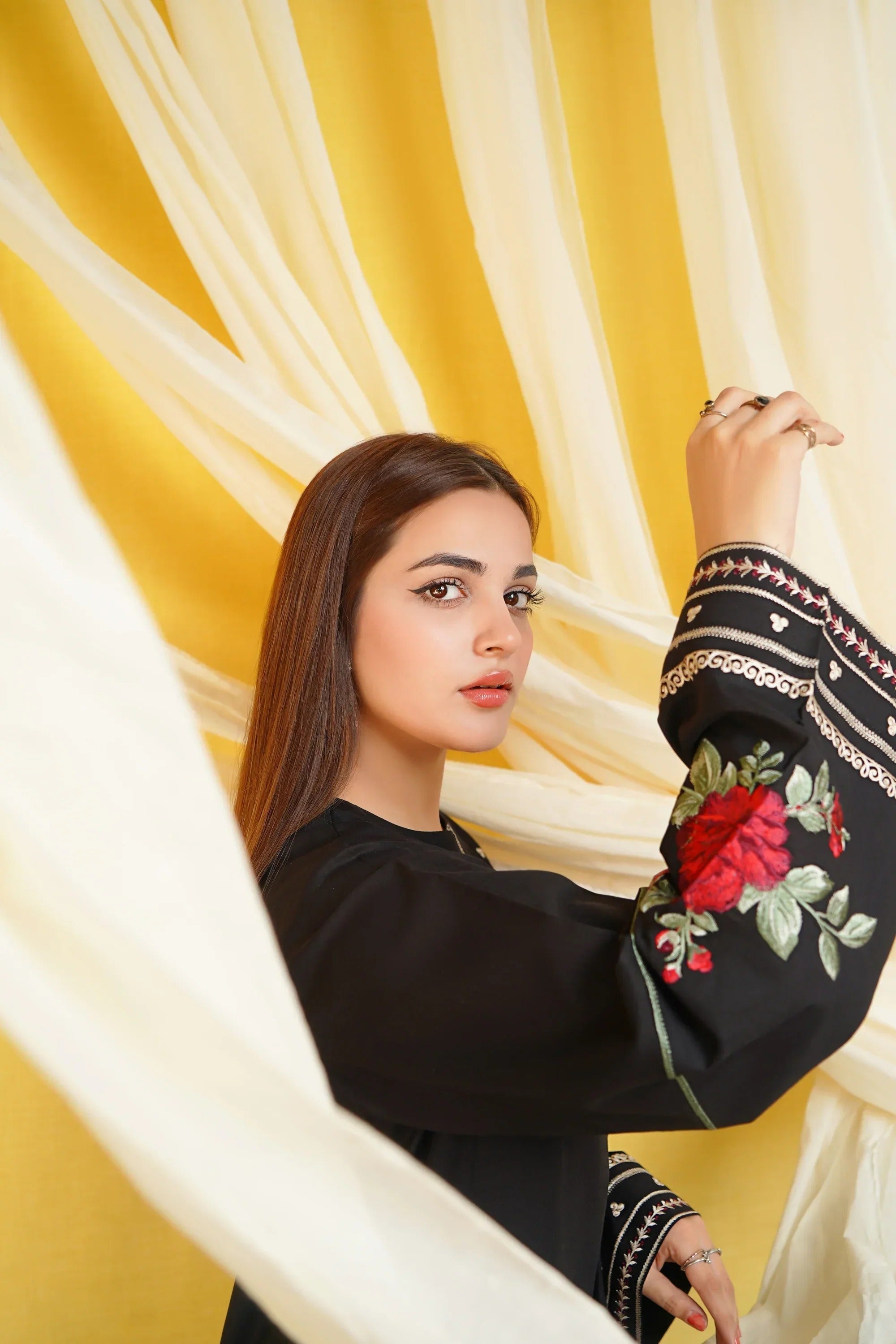 URGE - 2PC DHANAK EMBROIDERED BA-W132